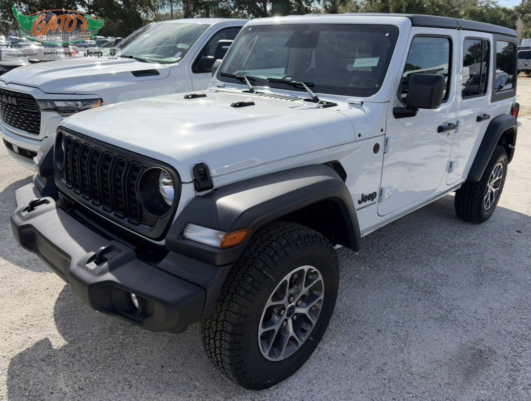 2026 Jeep Wrangler 4-Door Sport S's photo