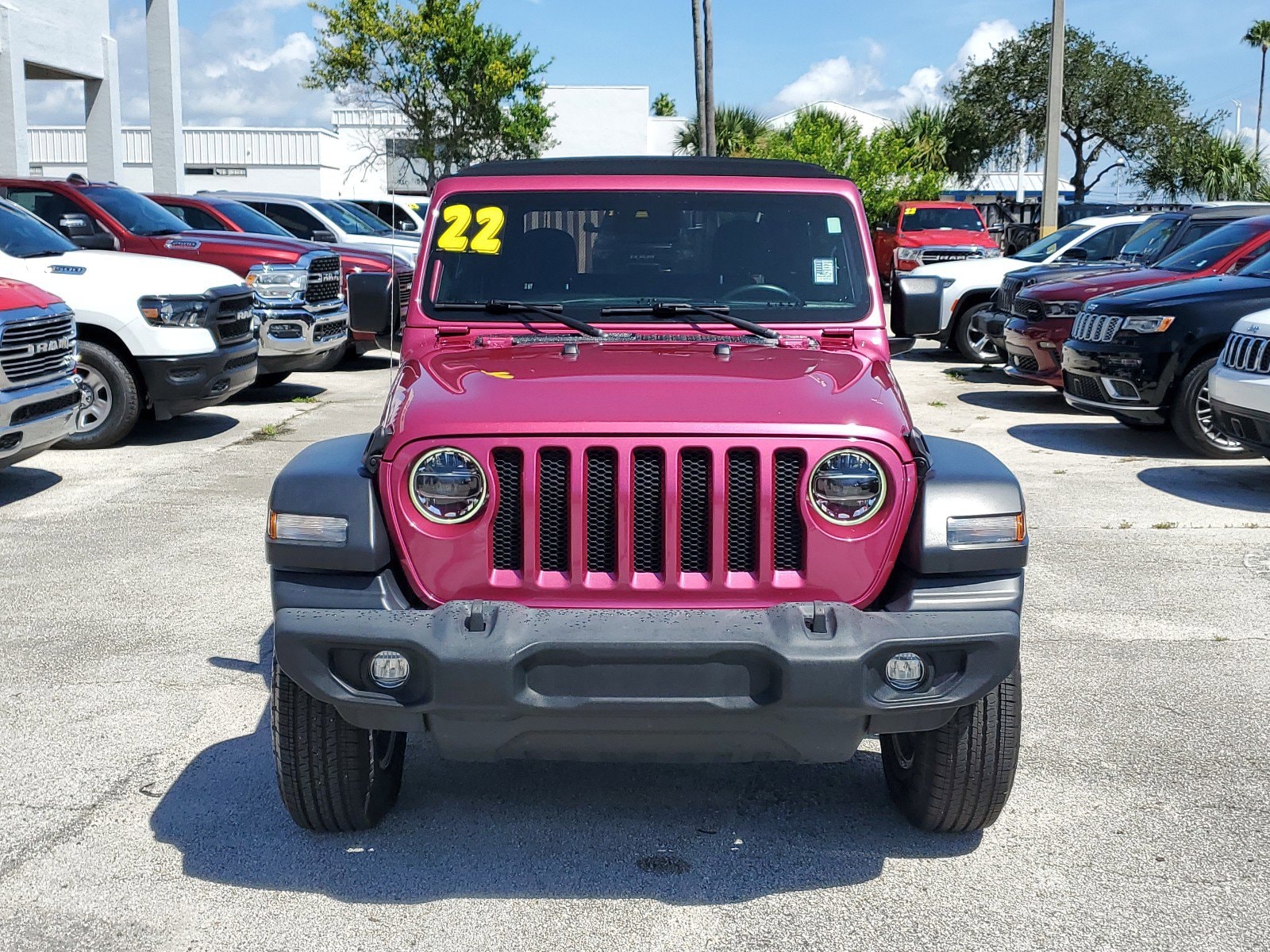 Used 2022 Jeep Wrangler Sport S with VIN 1C4GJXAG7NW137473 for sale in Melbourne, FL