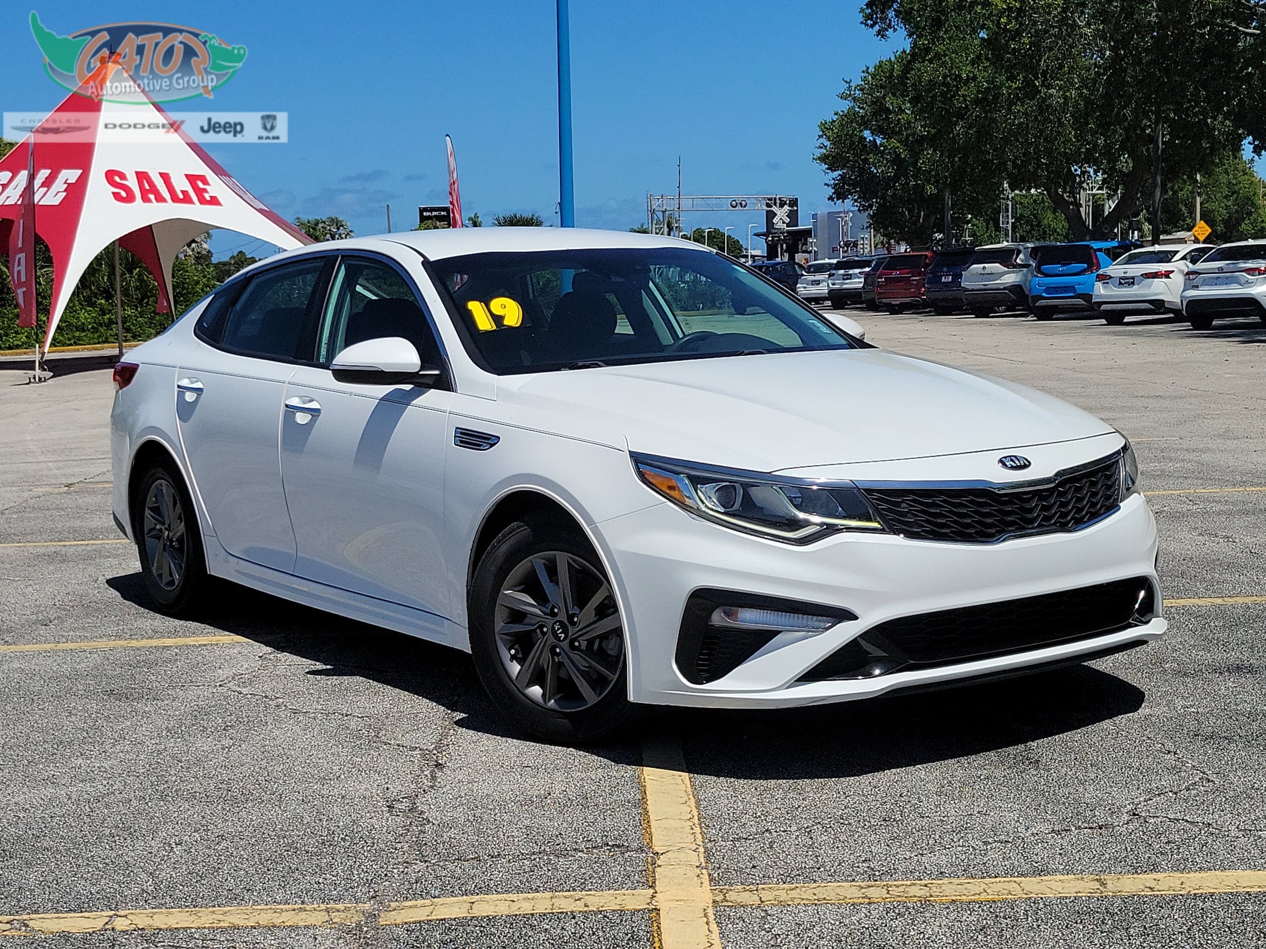 2019 Kia Optima LX AT's photo