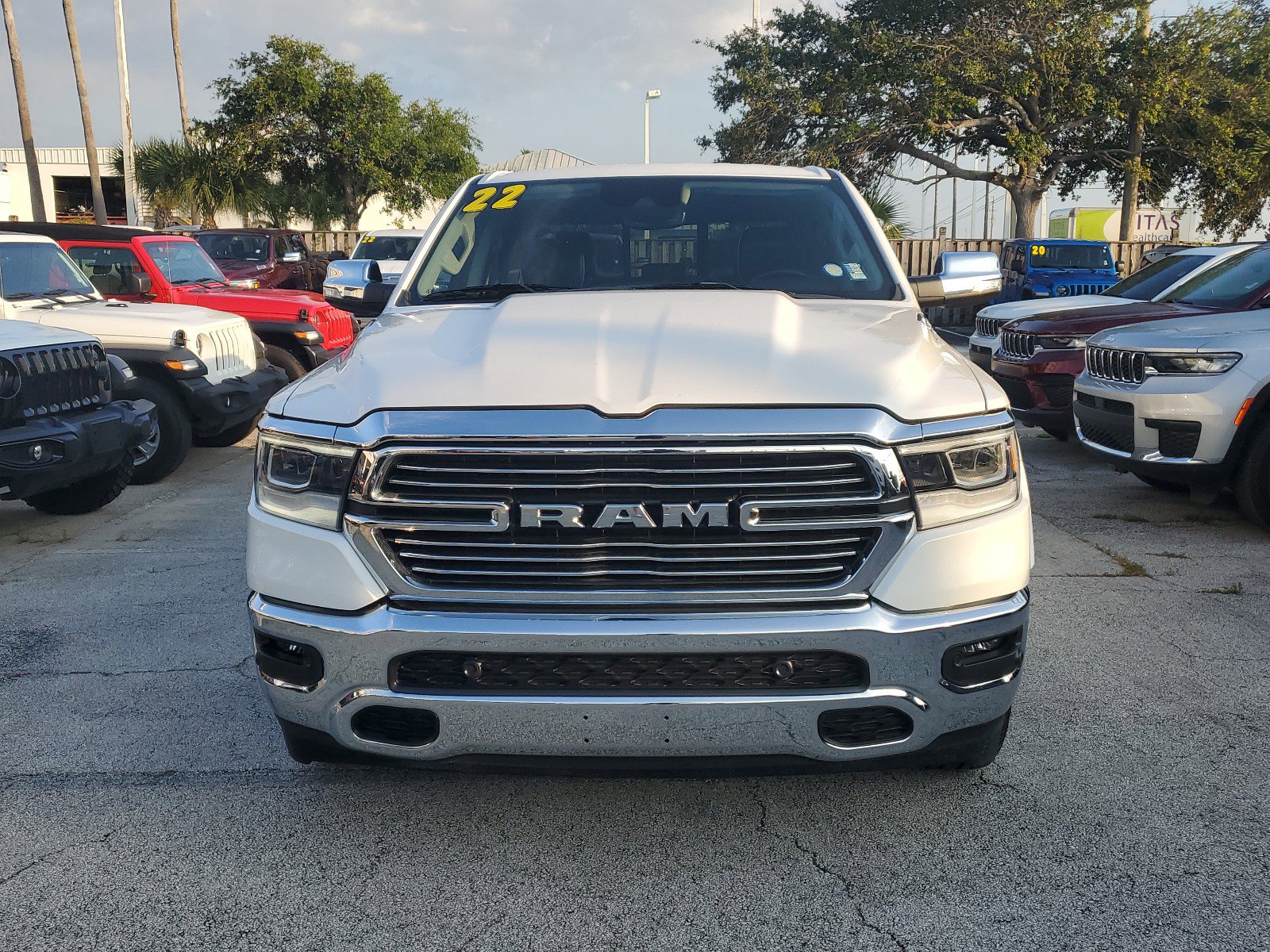 2022 Ram 1500 Laramie photo 2