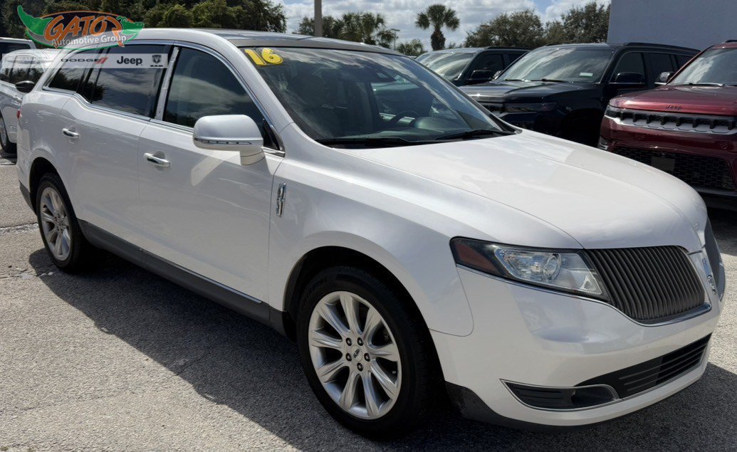 2016 Lincoln MKT