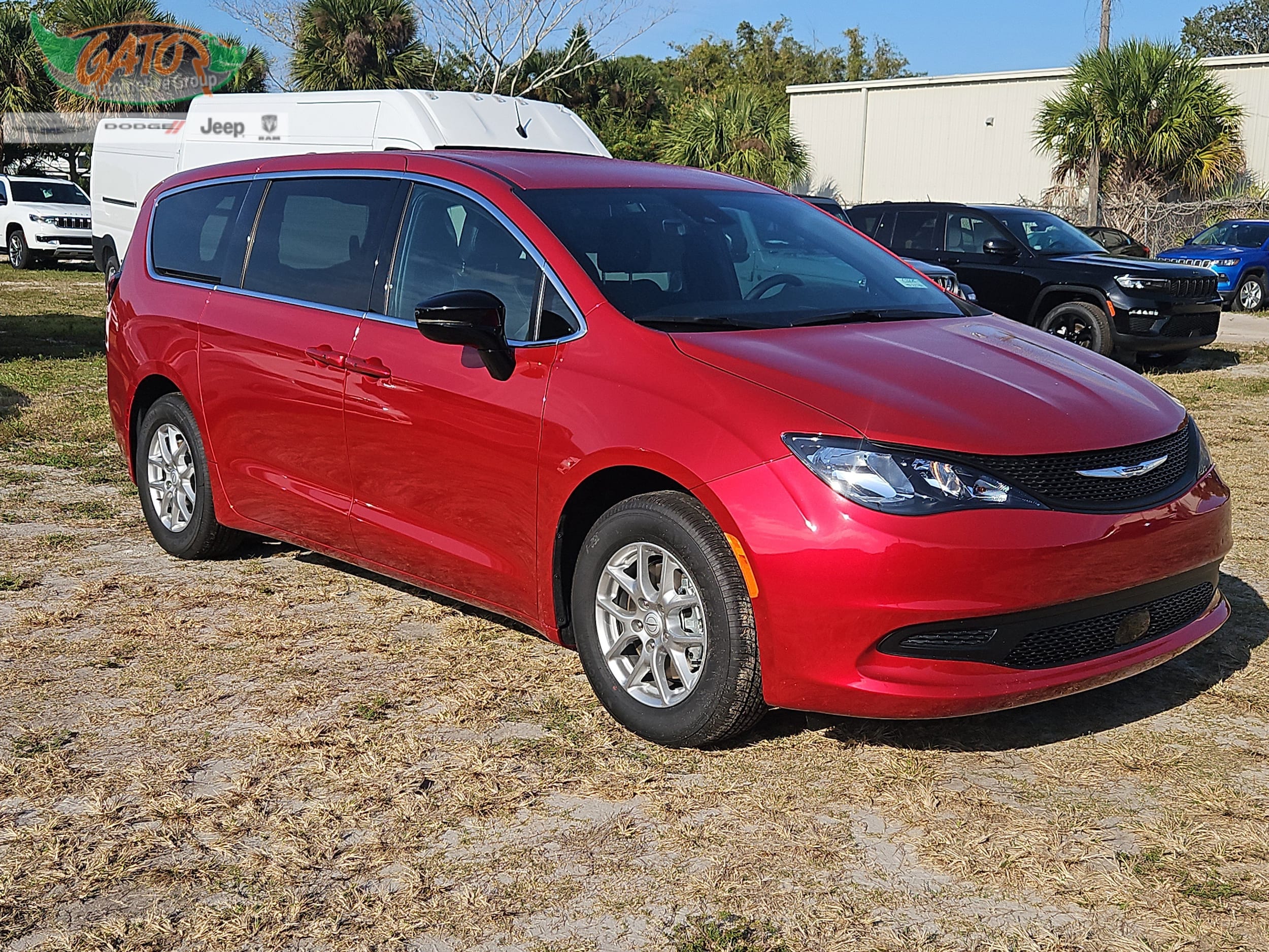 2026 Chrysler Voyager LX's photo