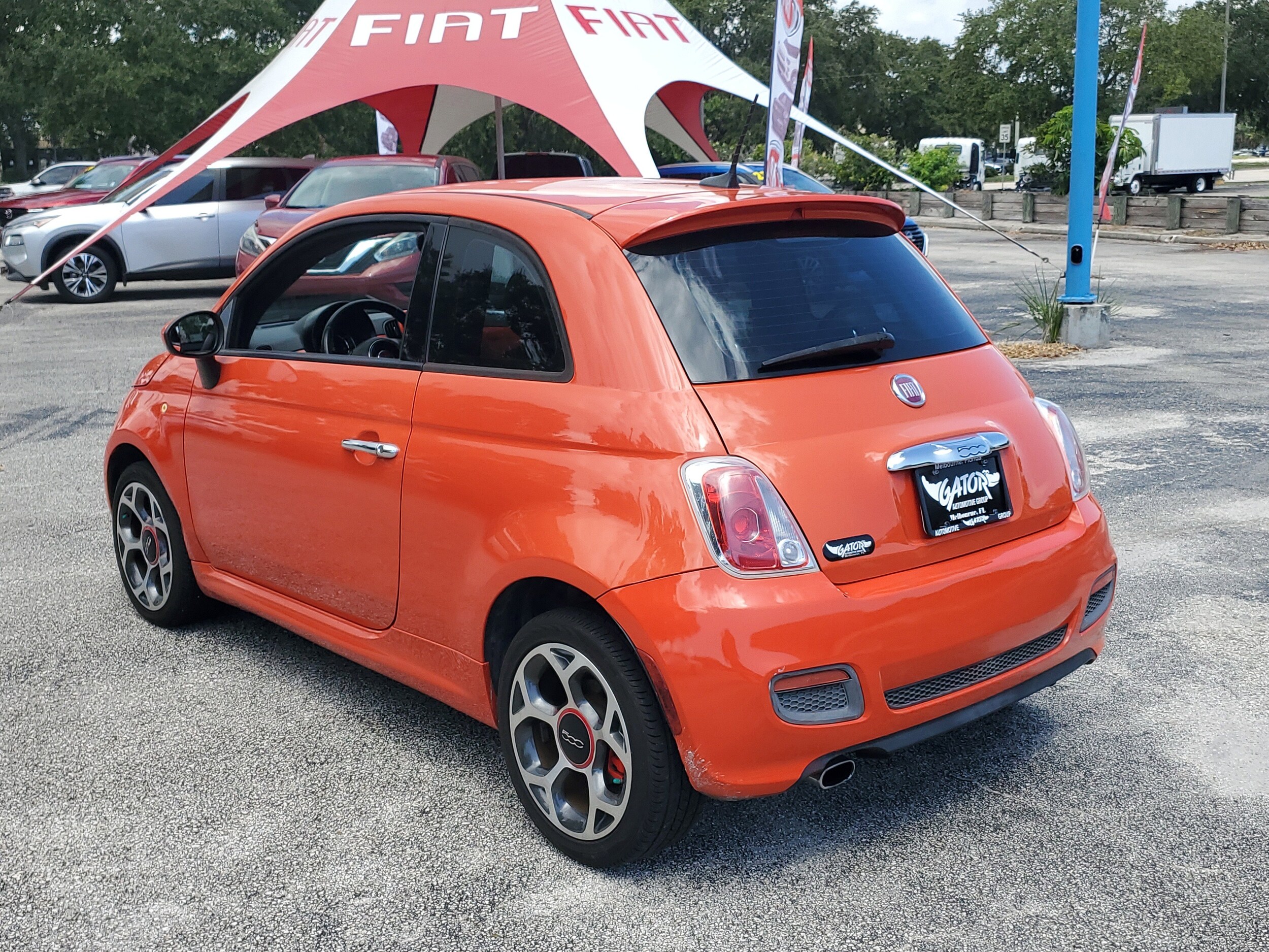 2016 Fiat 500 Sport photo 4