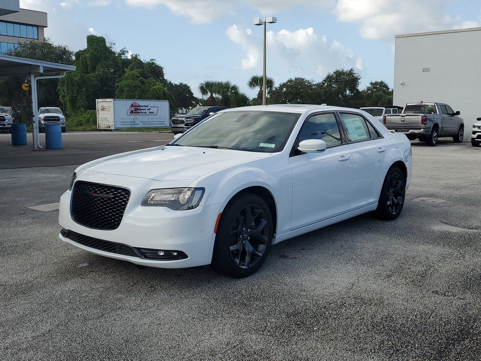 Used 2023 Chrysler 300 S with VIN 2C3CCABG0PH648744 for sale in Melbourne, FL