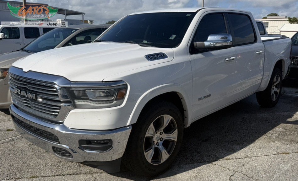 2022 RAM 1500 Laramie Crew Cab 5'7's photo
