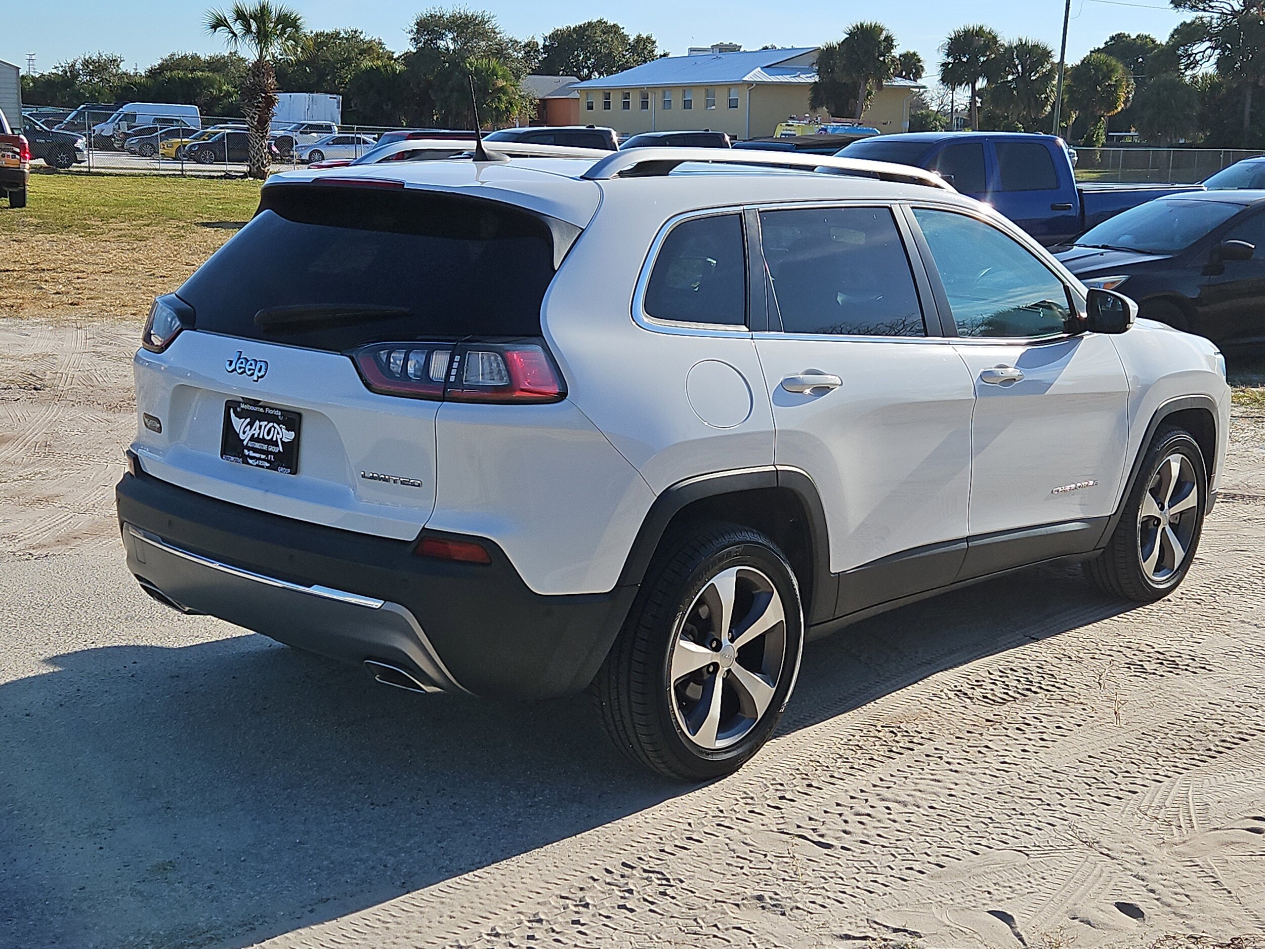 2021 Jeep Cherokee Limited photo 3