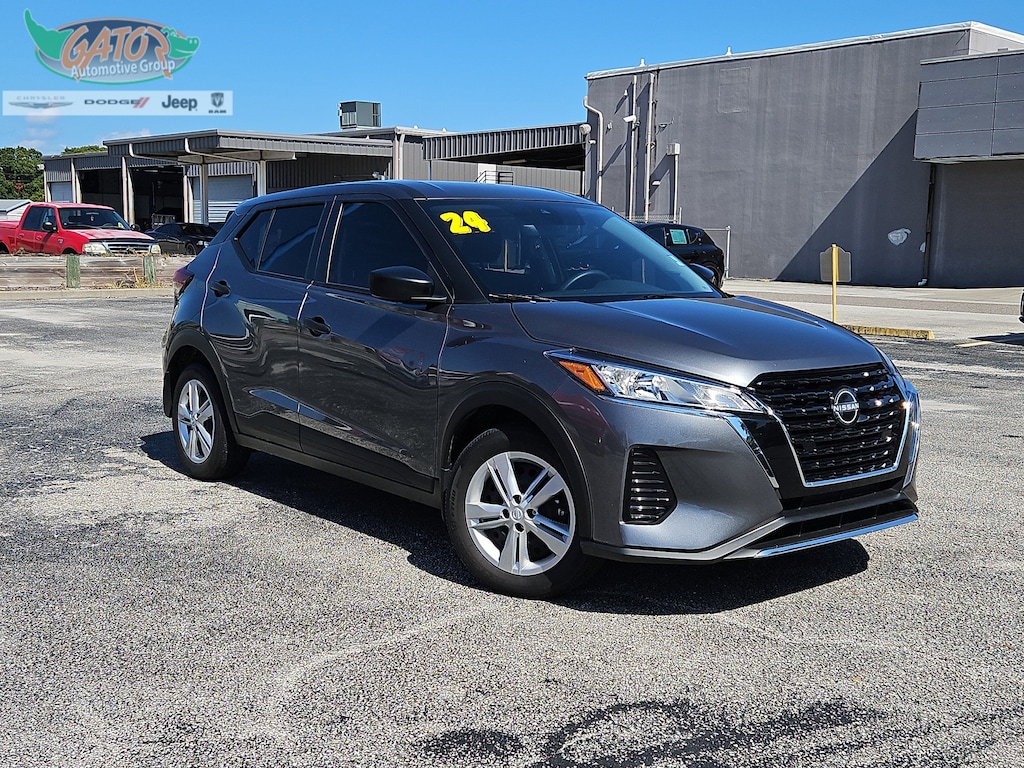 Used 2024 Nissan Kicks S SUV
