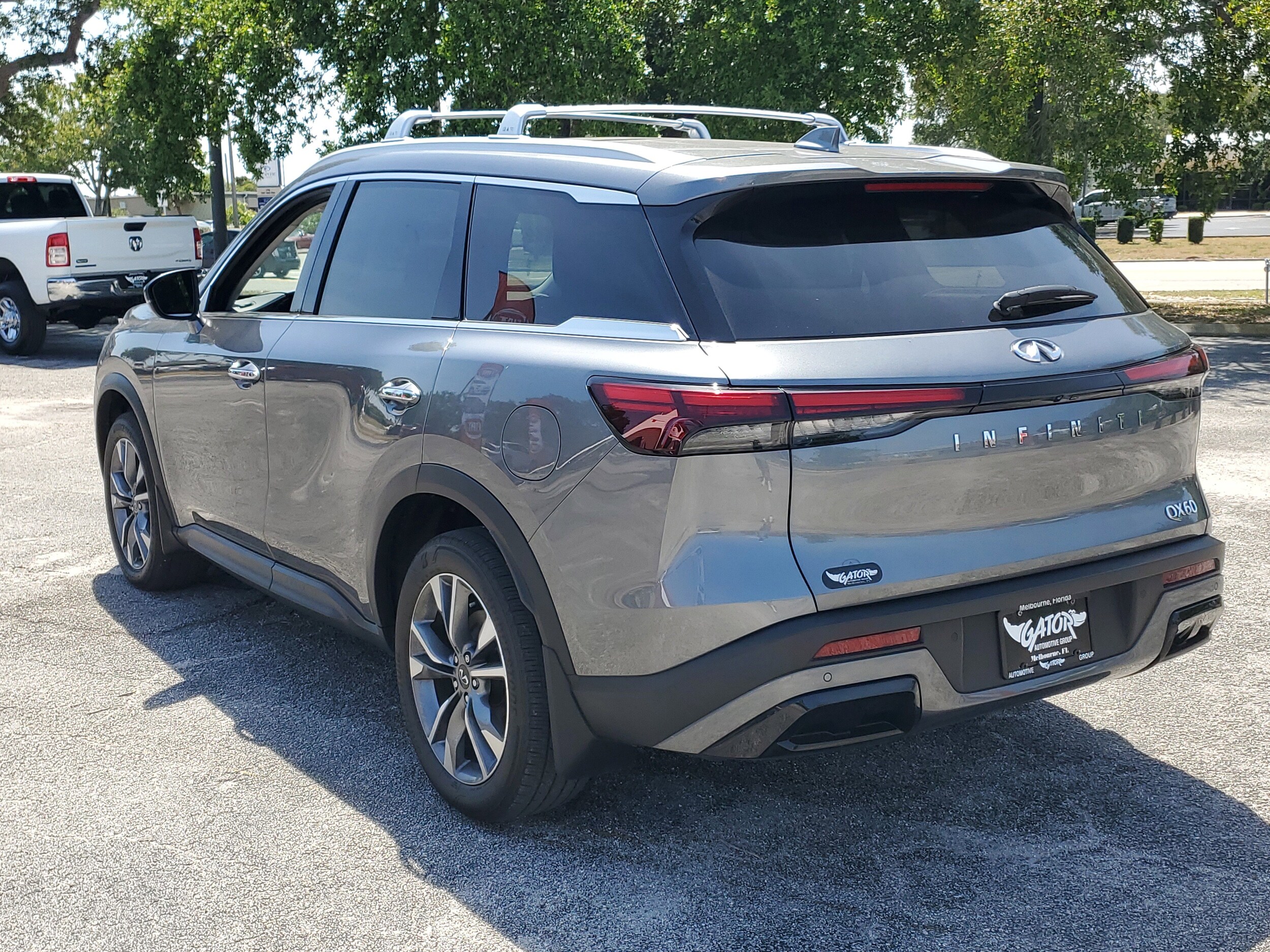 2024 Infiniti QX60 Luxe photo 4