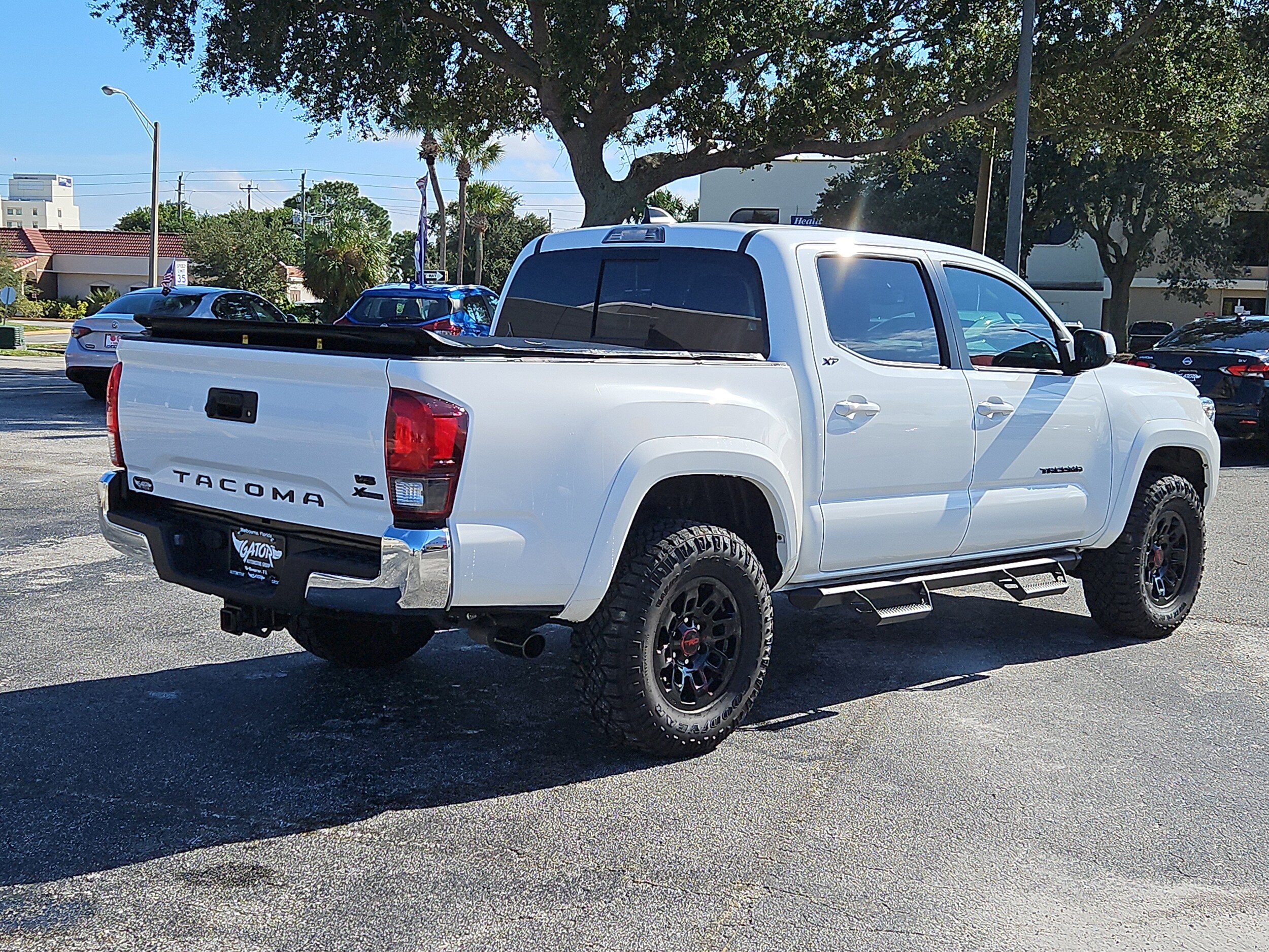 2023 Toyota Tacoma SR5 V6 photo 4