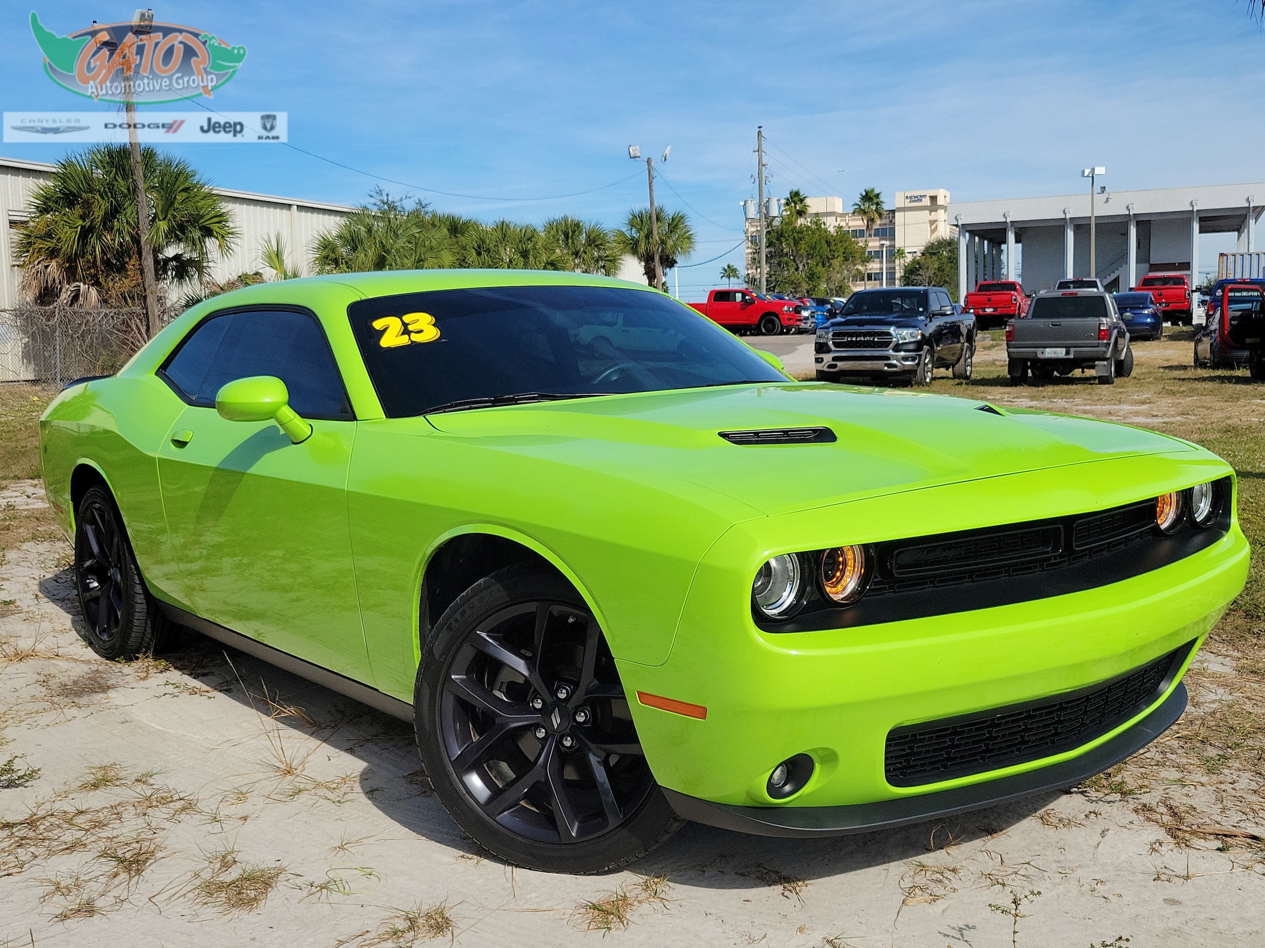 2023 Dodge Challenger SXT's photo