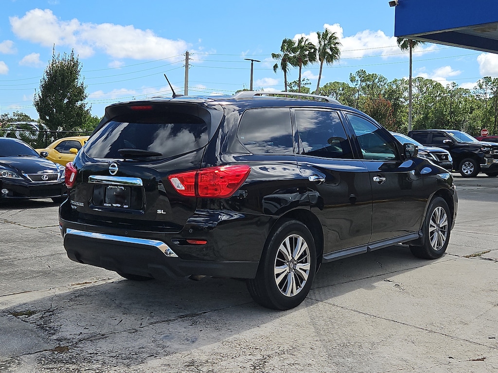 Used 2018 Nissan Pathfinder SL SUV