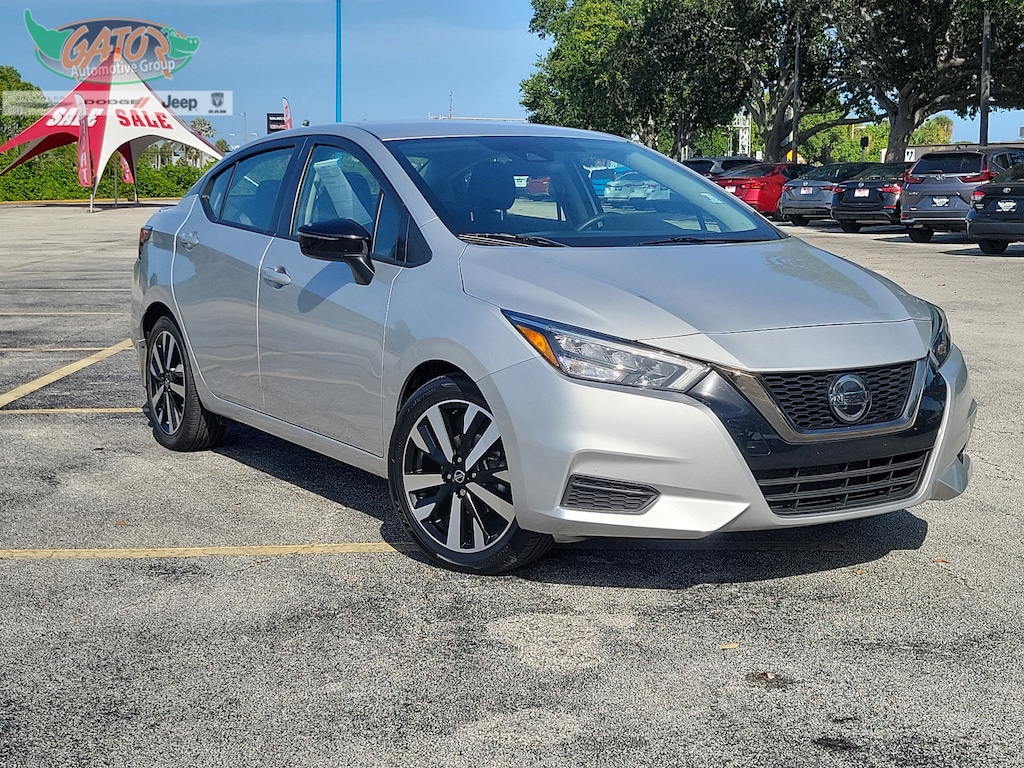 Used 2022 Nissan Versa 1.6 SR Sedan