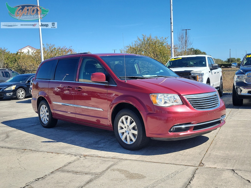 Used 2013 Chrysler Town & Country Touring Van