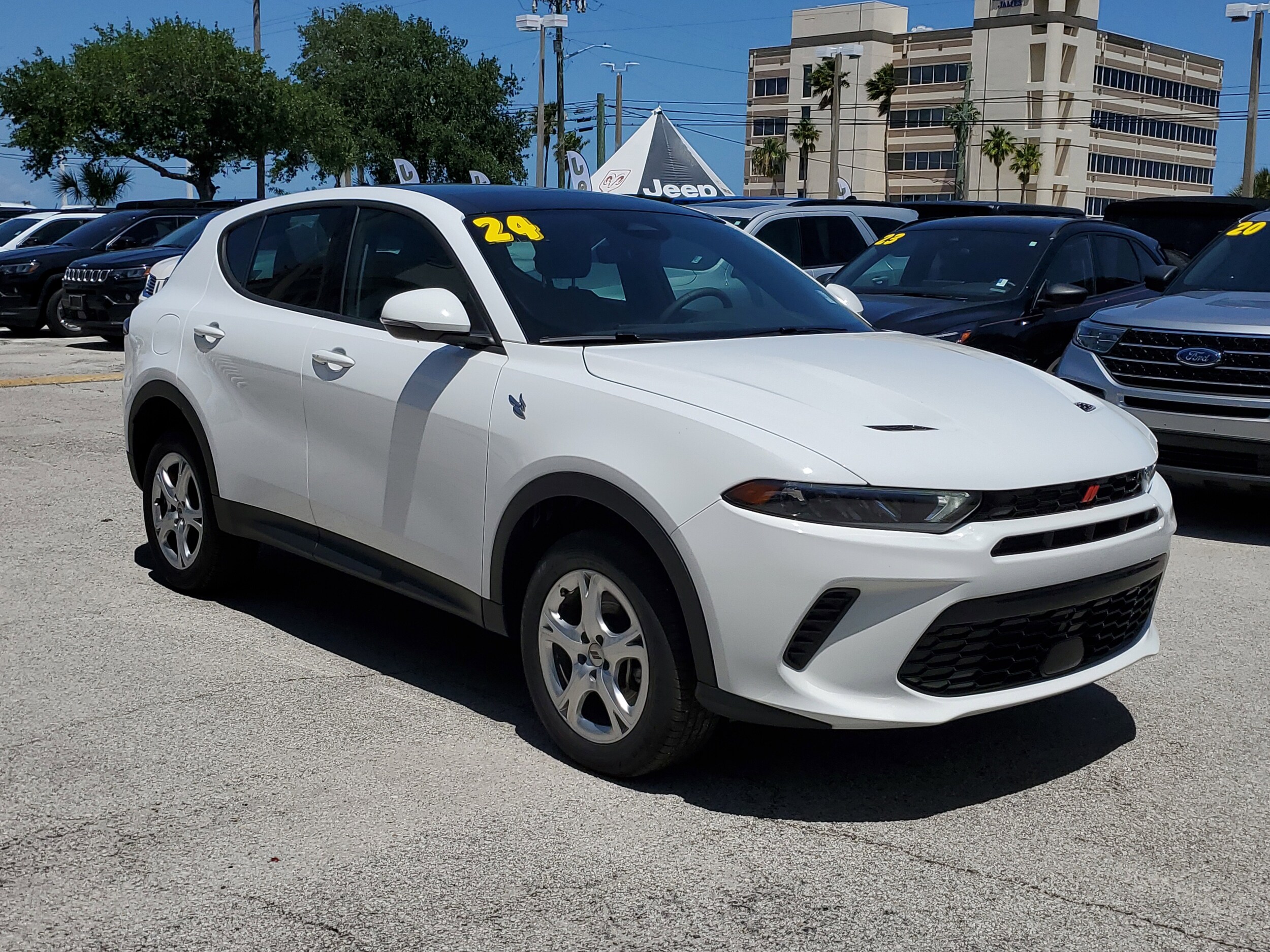 2024 Dodge Hornet GT Plus photo 2
