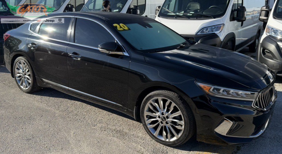 2020 Kia Cadenza Technology's photo