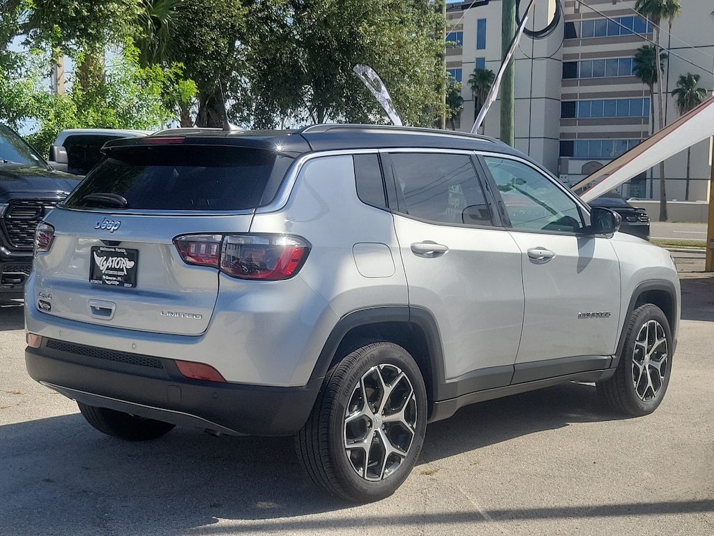 Used 2024 Jeep Compass Limited SUV