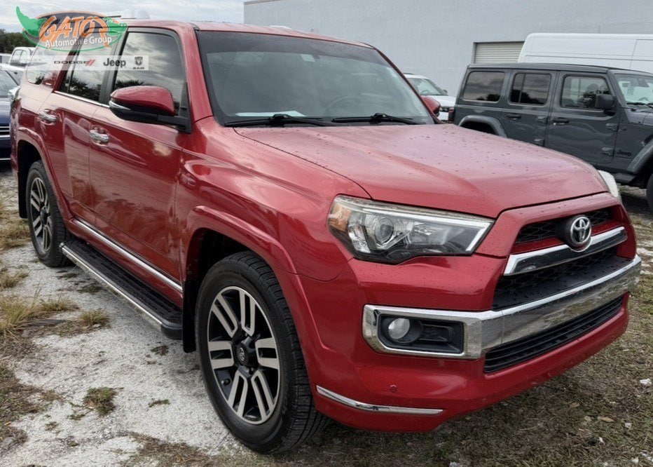 2016 Toyota 4Runner Limited's photo