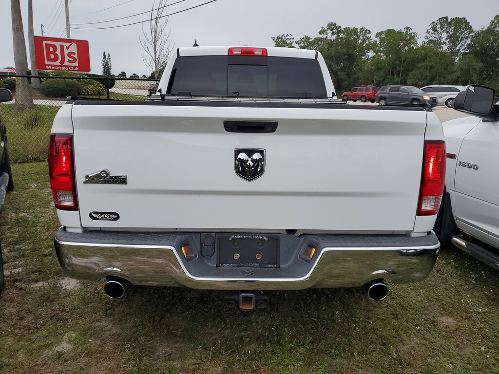 Used 2014 Ram 1500 SLT 5.7L V8 HEMI MDS VVT Truck Quad Cab