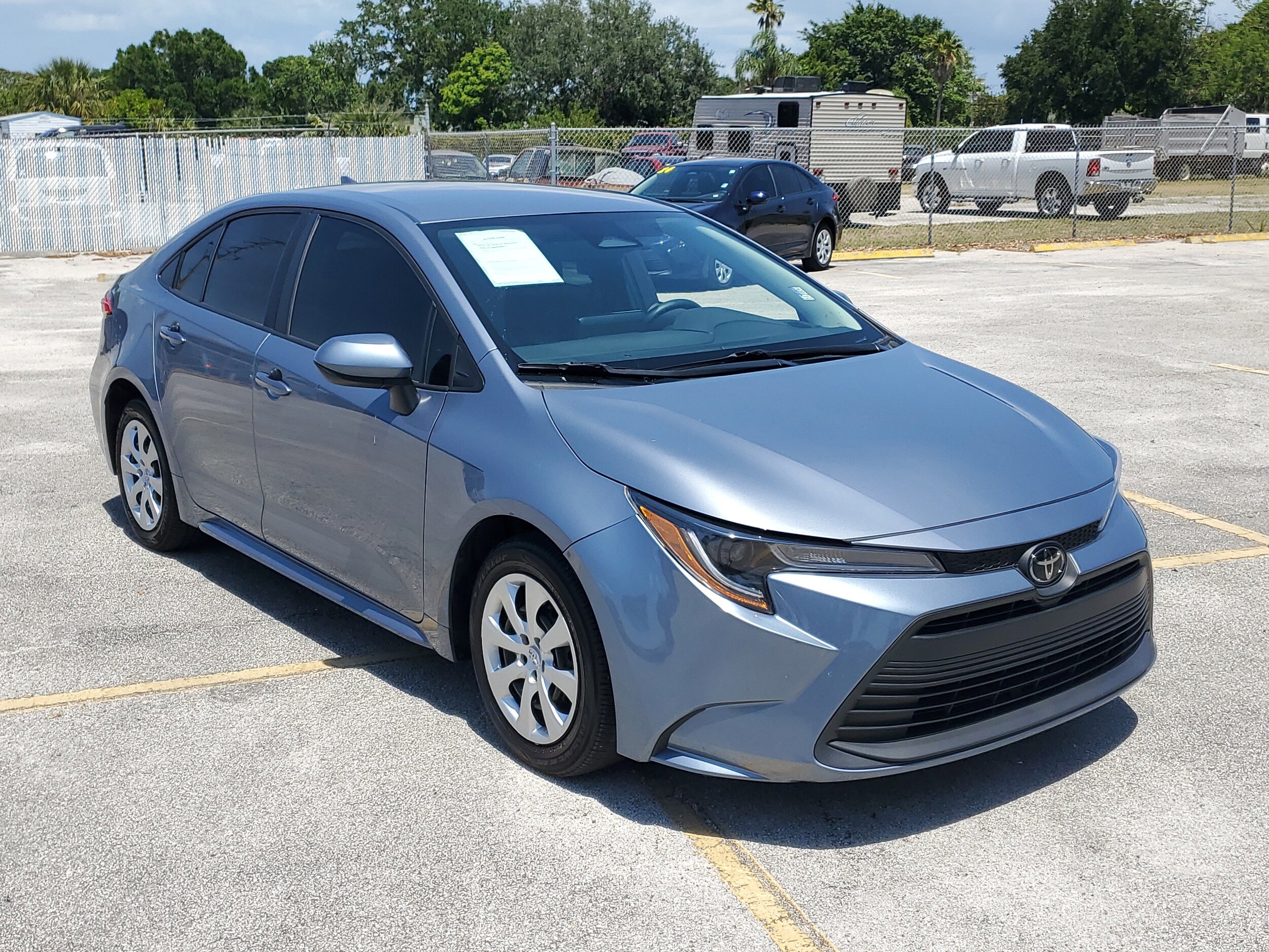 2024 Toyota Corolla LE photo 2