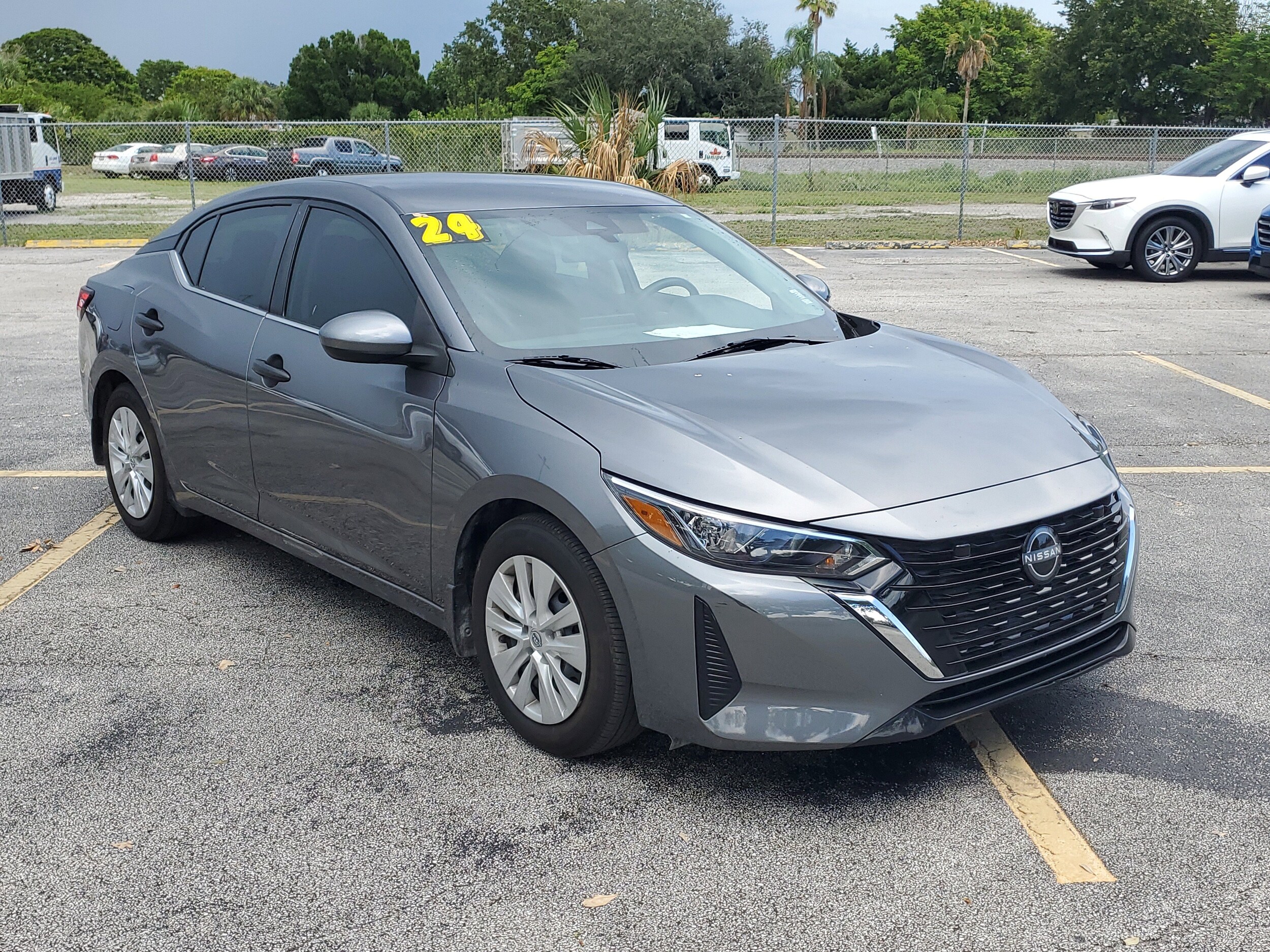 2024 Nissan Sentra S photo 2