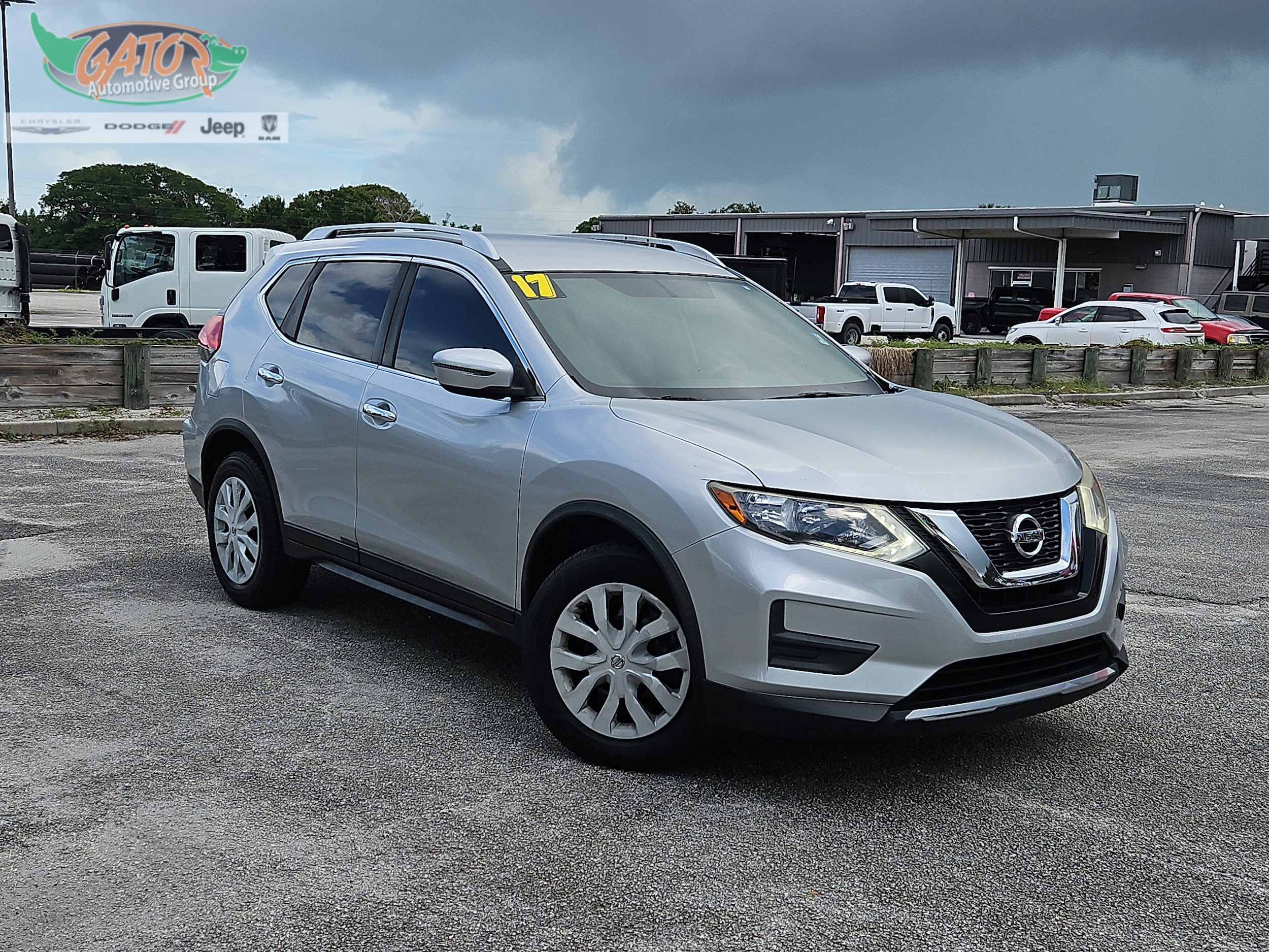 2017 Nissan Rogue S