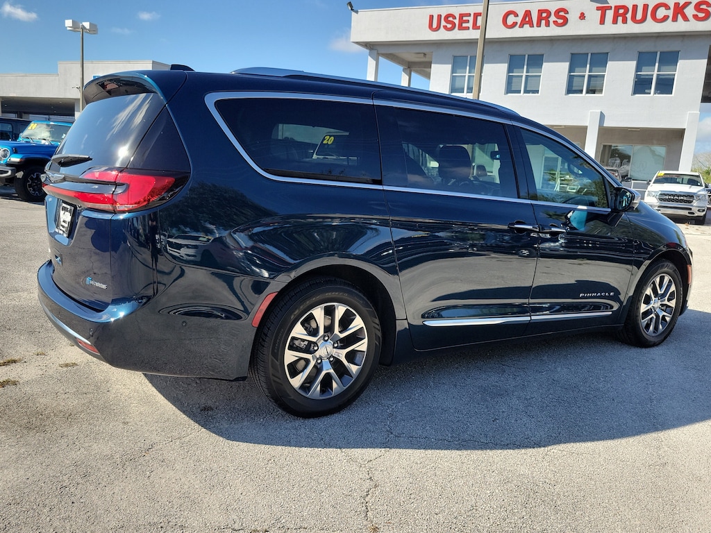 Used 2024 Chrysler Pacifica Plug-In Hybrid Pinnacle Van Passenger Van