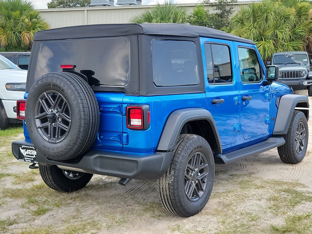 New 2026 Jeep Wrangler 4-DOOR SPORT S Sport Utility