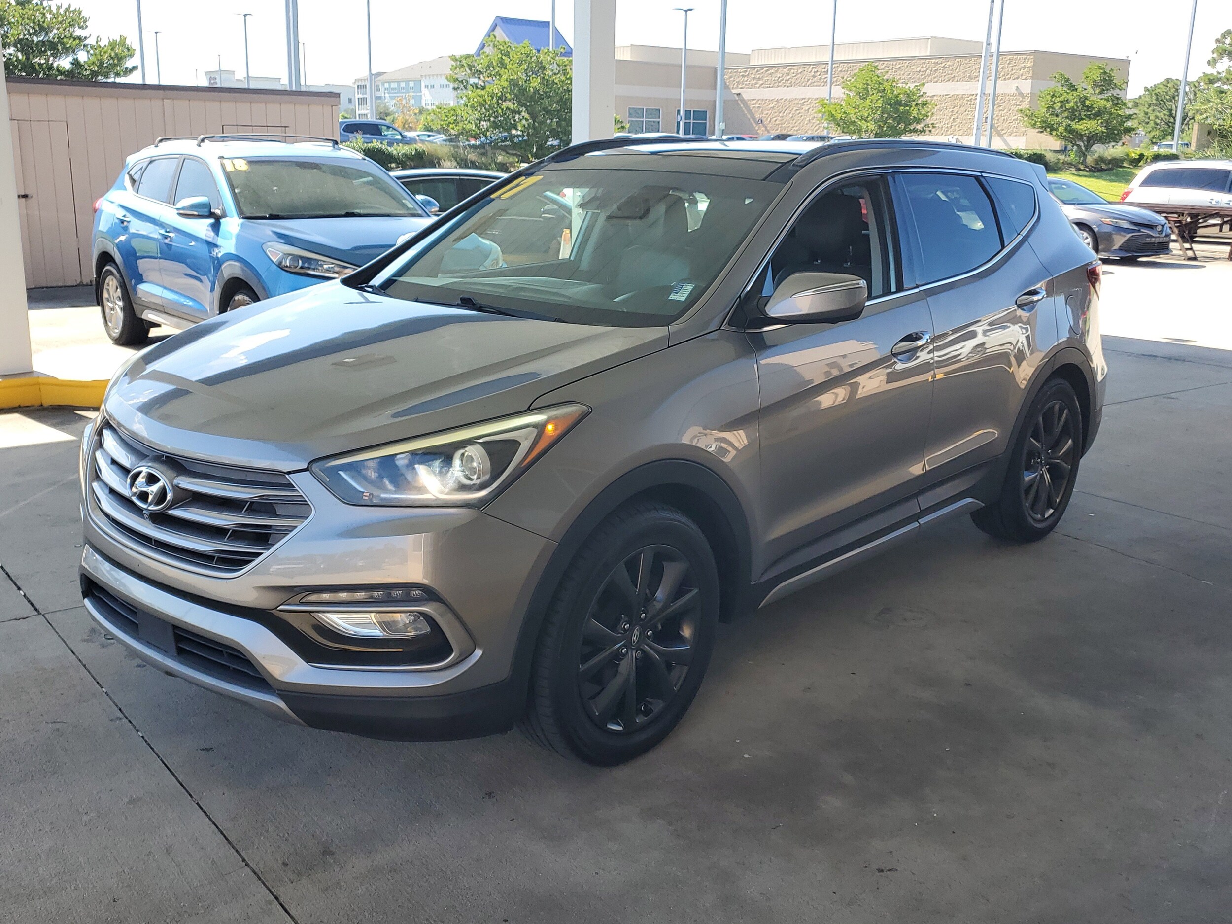 2017 Hyundai Santa Fe Sport 2.0T Ultimate photo 2