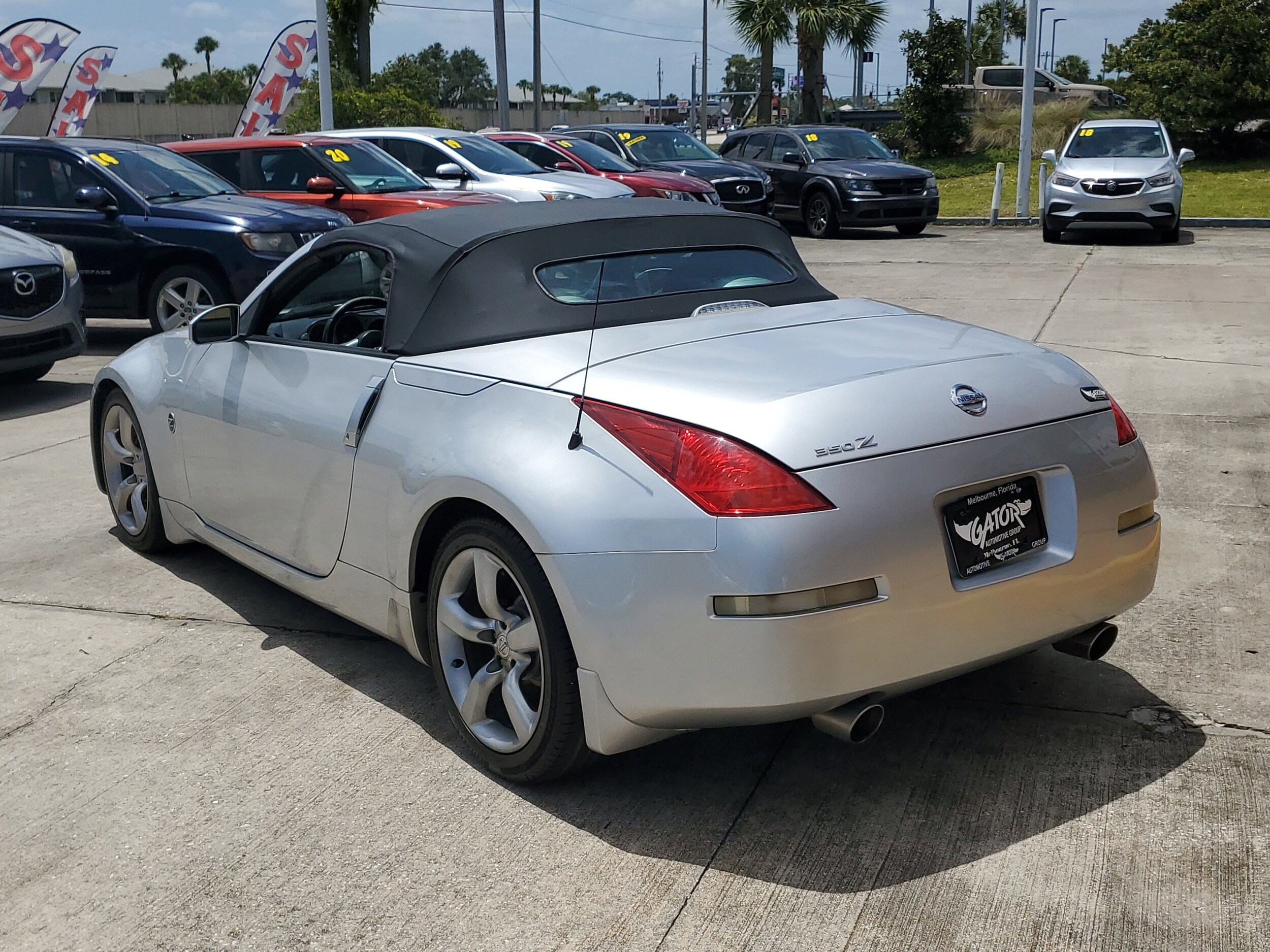2006 Nissan 350Z Touring photo 4