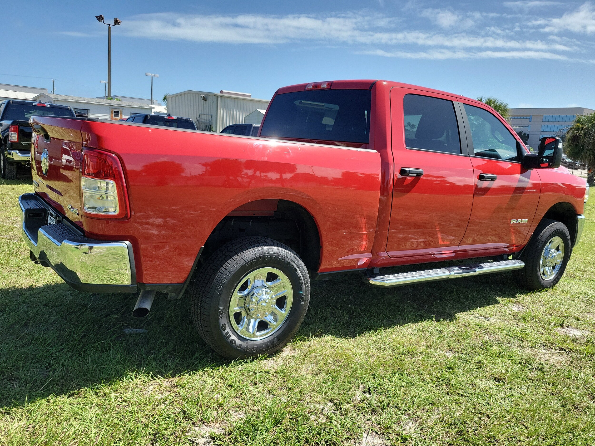 2024 Ram 2500 Big Horn photo 2