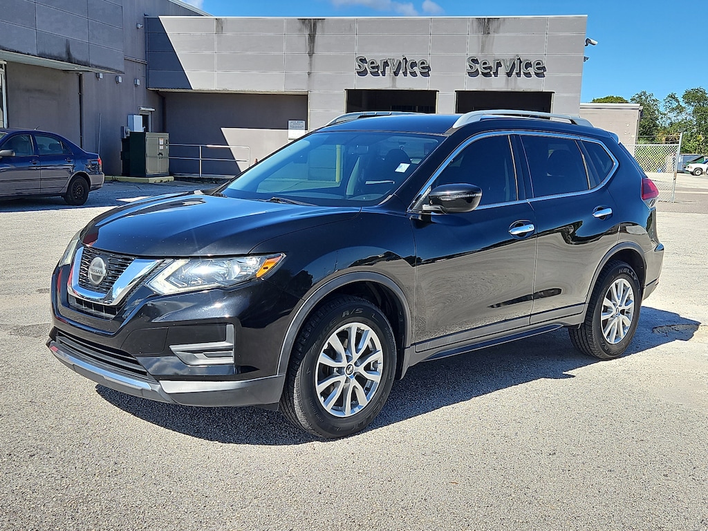 Used 2018 Nissan Rogue SV SUV