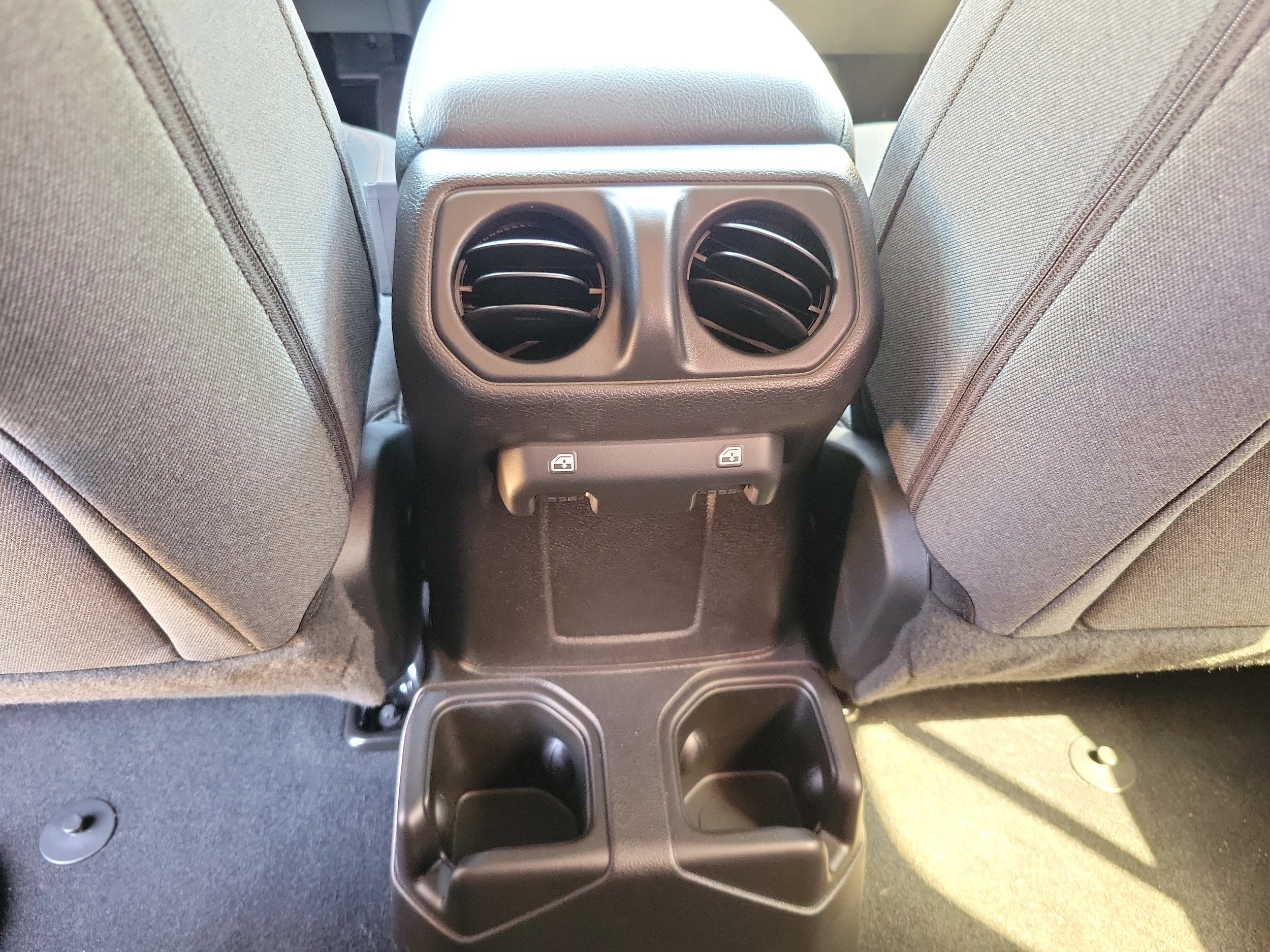 2026 Jeep Wrangler 4-Door Willys - Photo 8