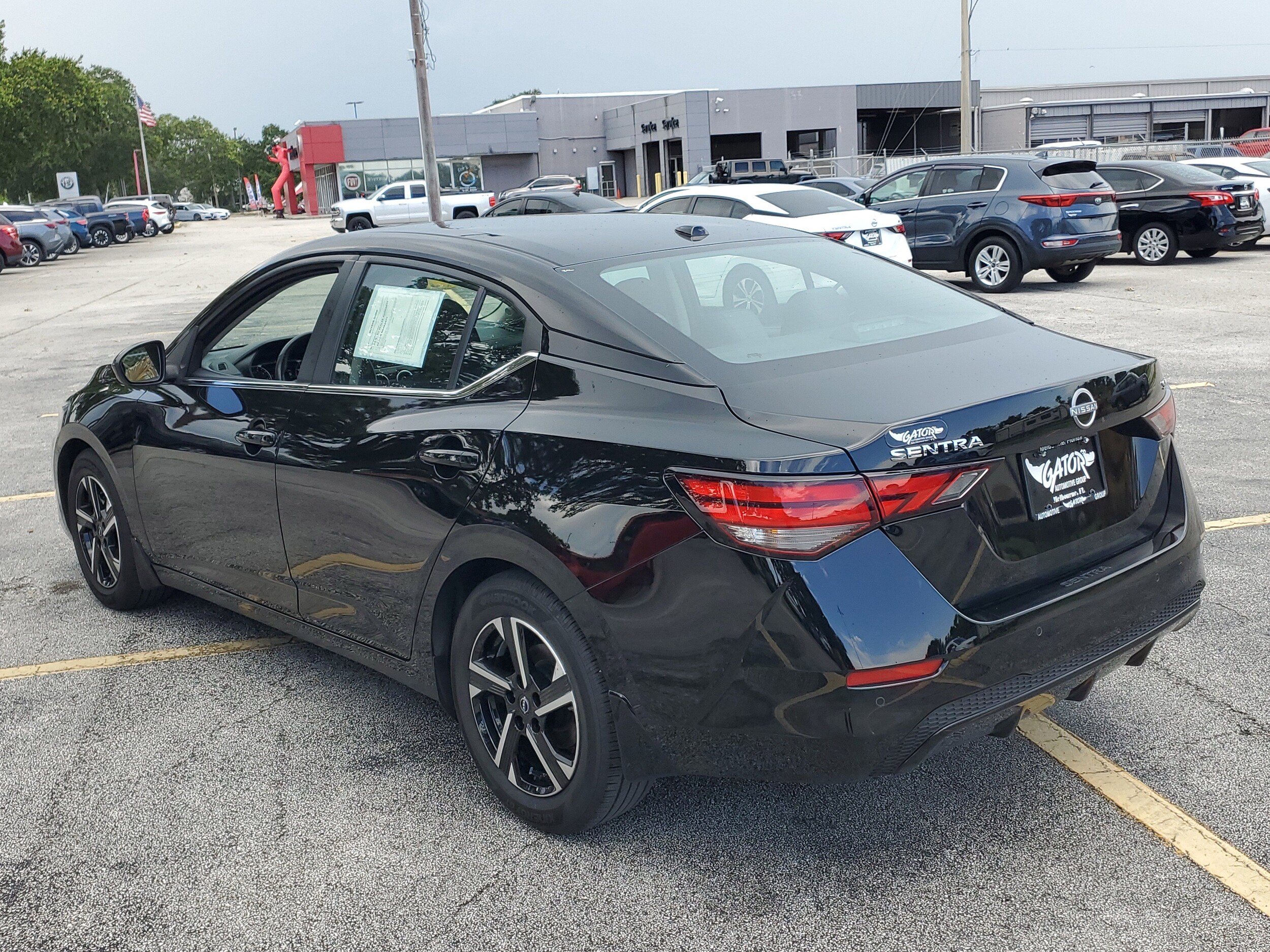 2024 Nissan Sentra SV photo 4