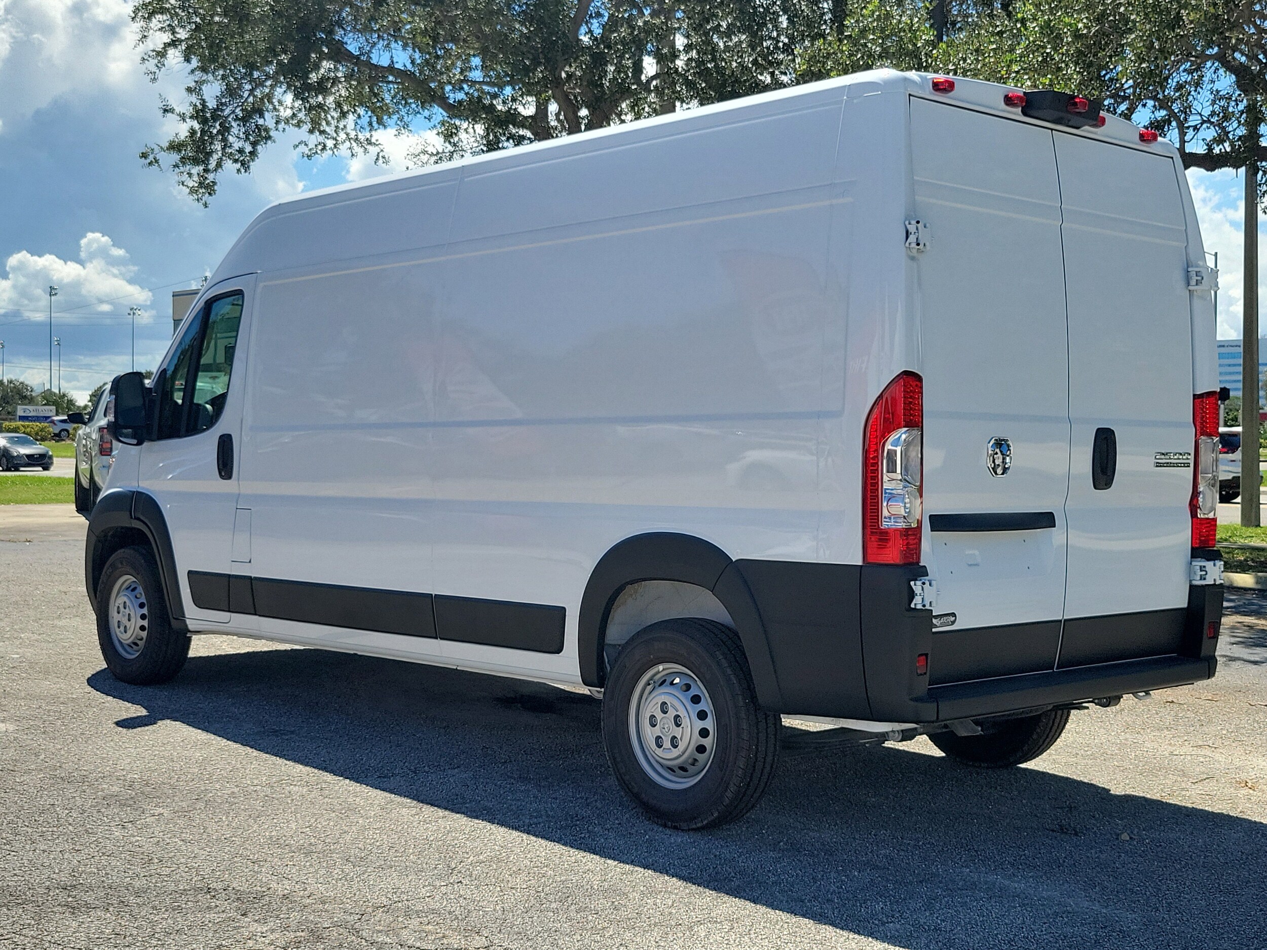 2025 Ram ProMaster 2500 photo 2