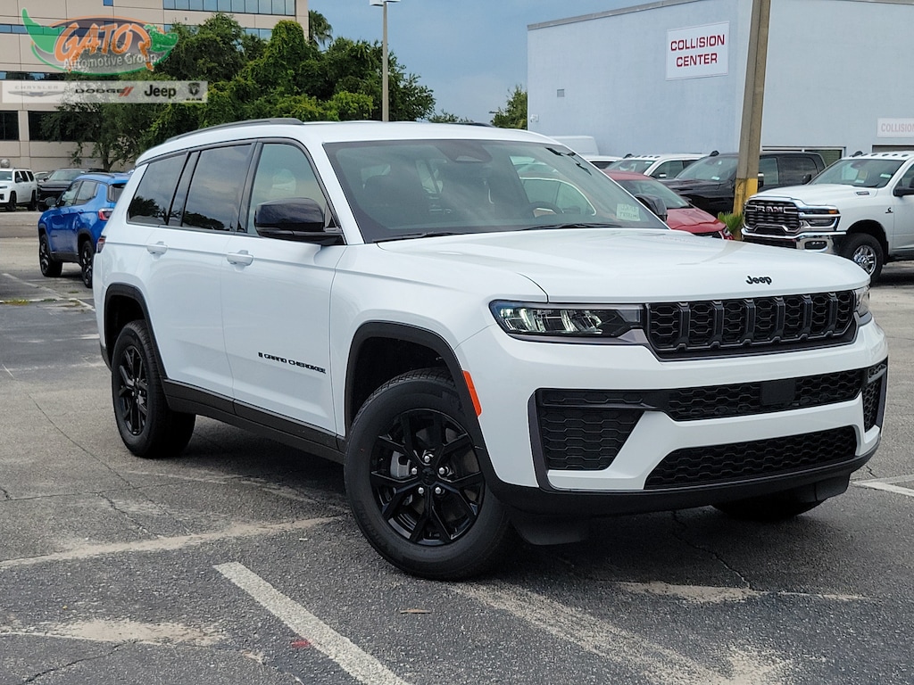New 2026 Jeep Grand Cherokee L LAREDO ALTITUDE 4X2 Sport Utility