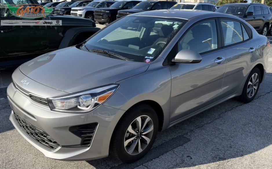 Steel Gray 2023 Kia Rio S FWD Sedan Front-Wheel Drive Continuously Variable Transmission