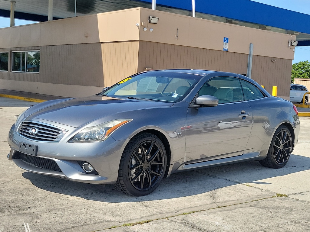 Used 2015 INFINITI Q60 3.7 with Navigation Package Convertible