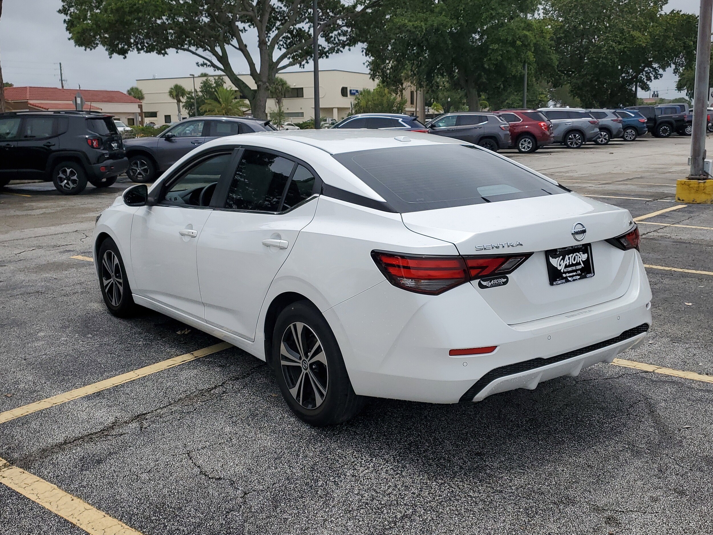 2023 Nissan Sentra SV photo 4