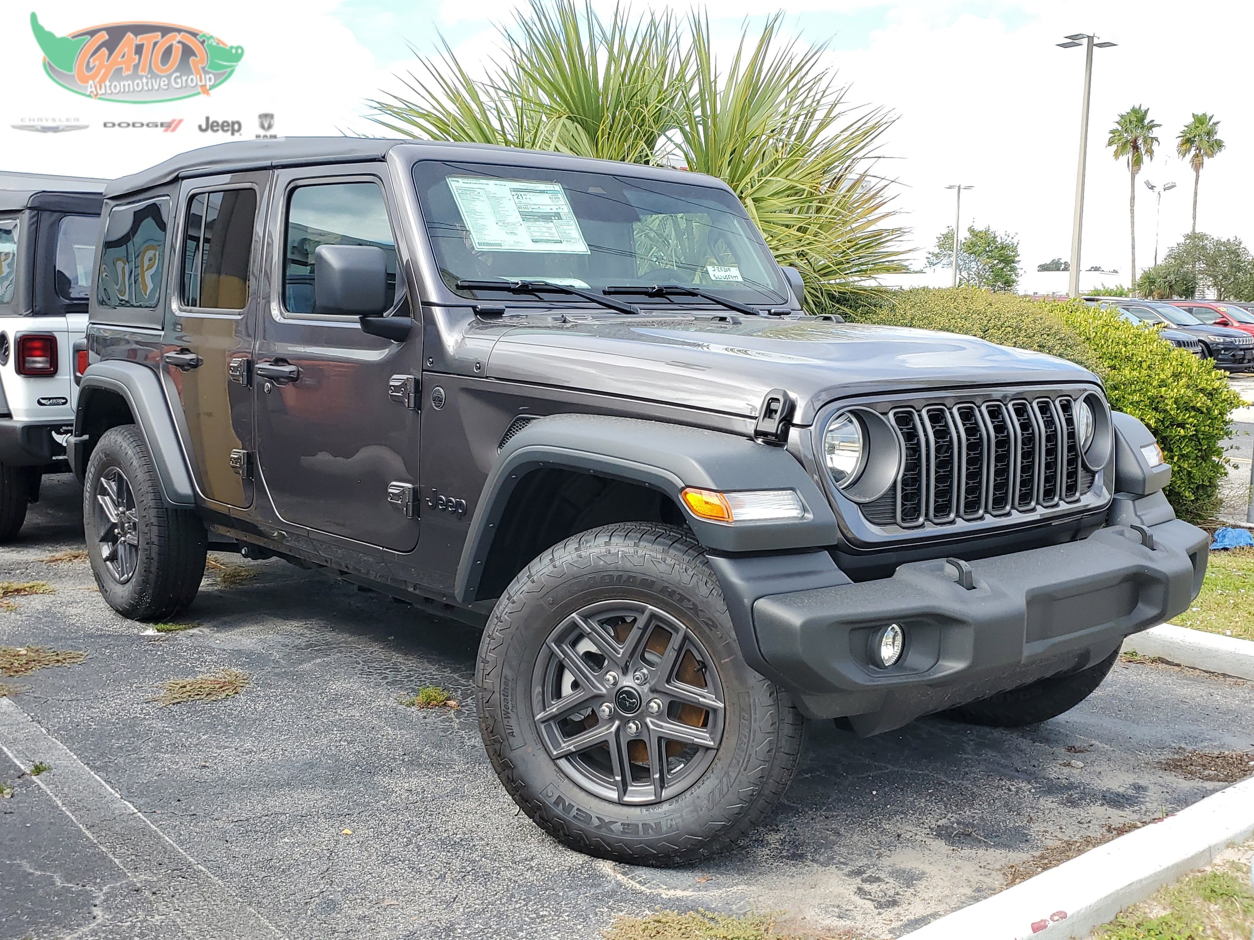 2025 Jeep Wrangler 4-Door Sport S's photo