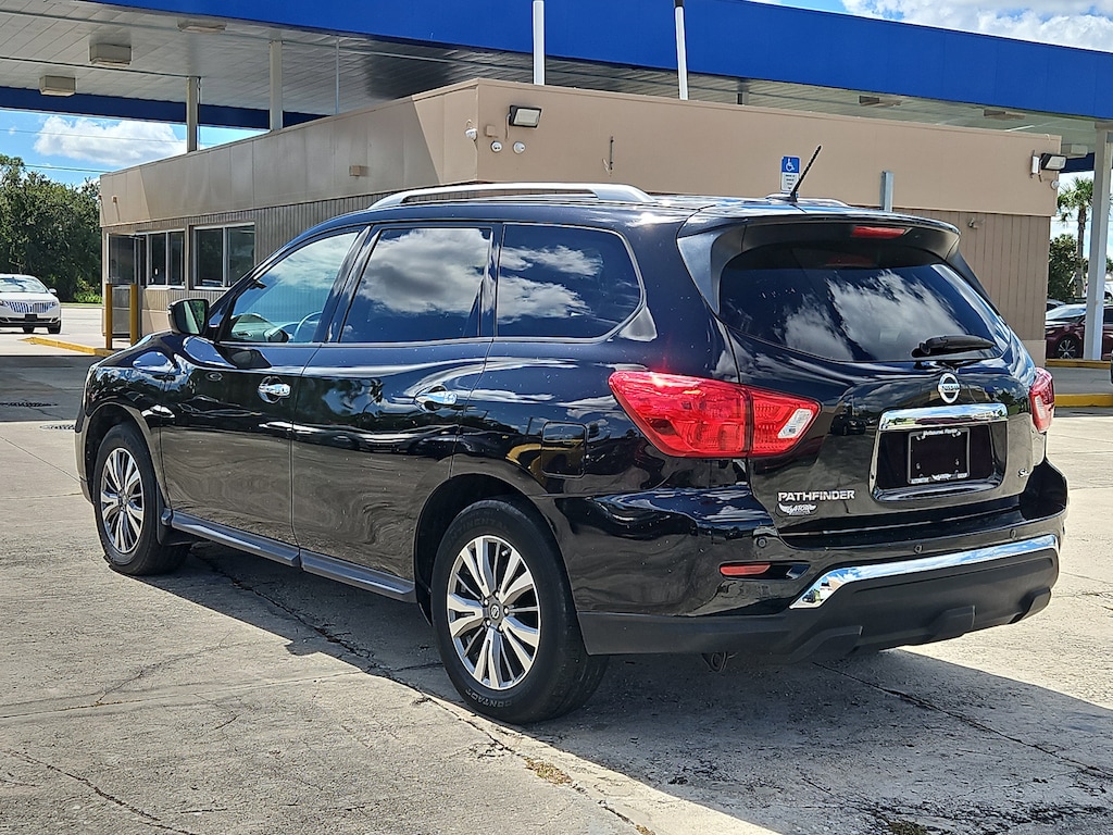 Used 2018 Nissan Pathfinder SL SUV