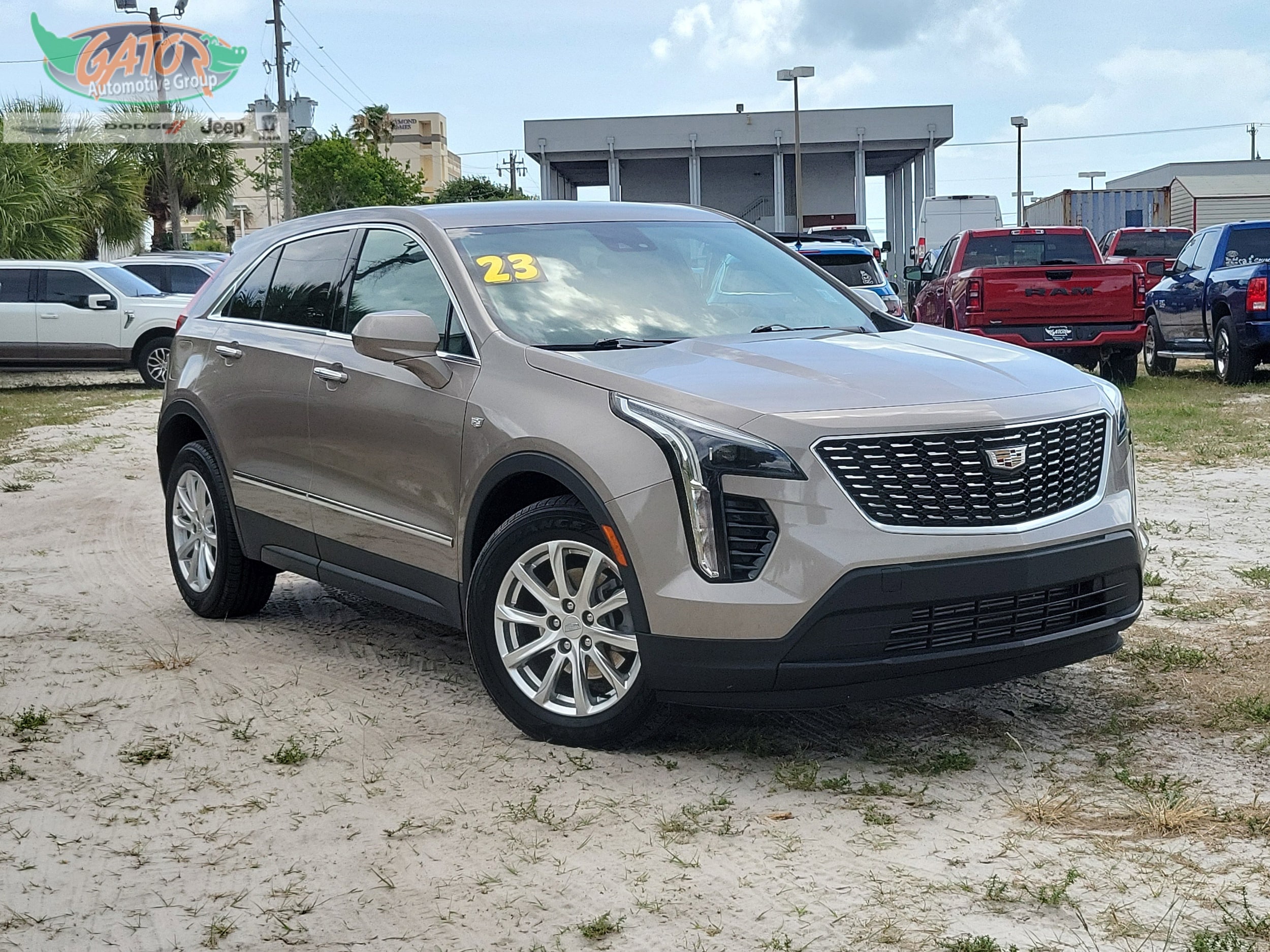 2023 Cadillac XT4 Luxury's photo