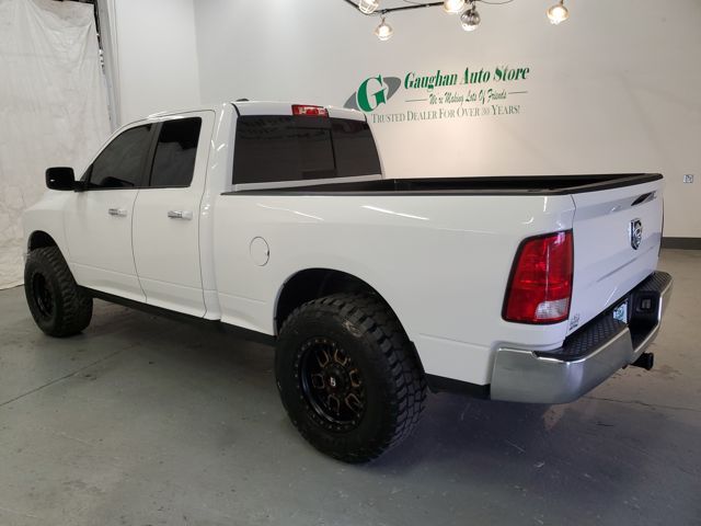 2017 Ram 1500 SLT photo 2