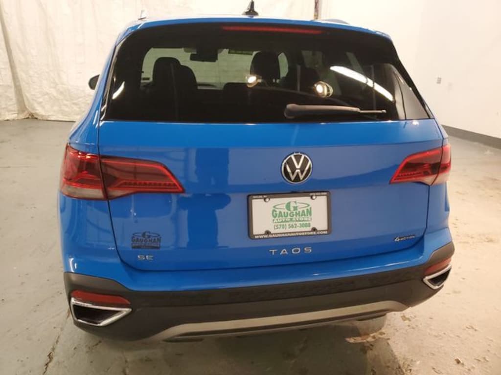 Used 2022 Volkswagen Taos 1.5T SE 4MOTION SUV
