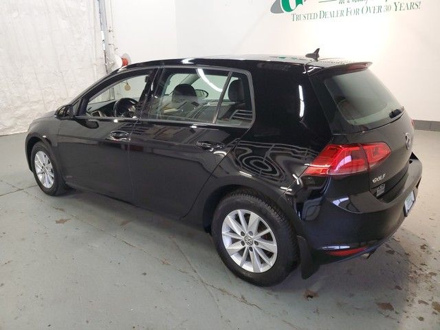 2015 Volkswagen Golf 1.8T TDI photo 2