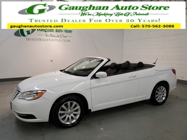 2013 Chrysler 200