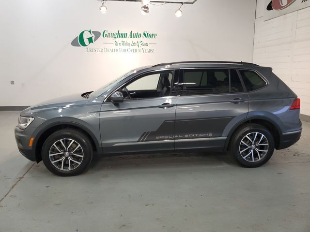 2020 Volkswagen Tiguan SEL photo 2