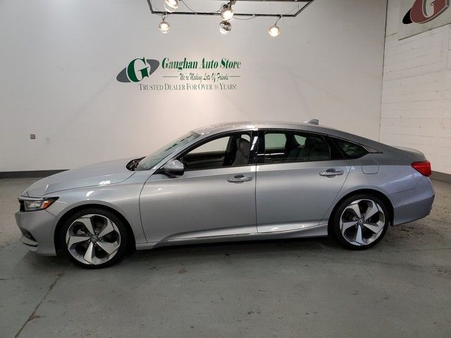 2018 Honda Accord Touring photo 2
