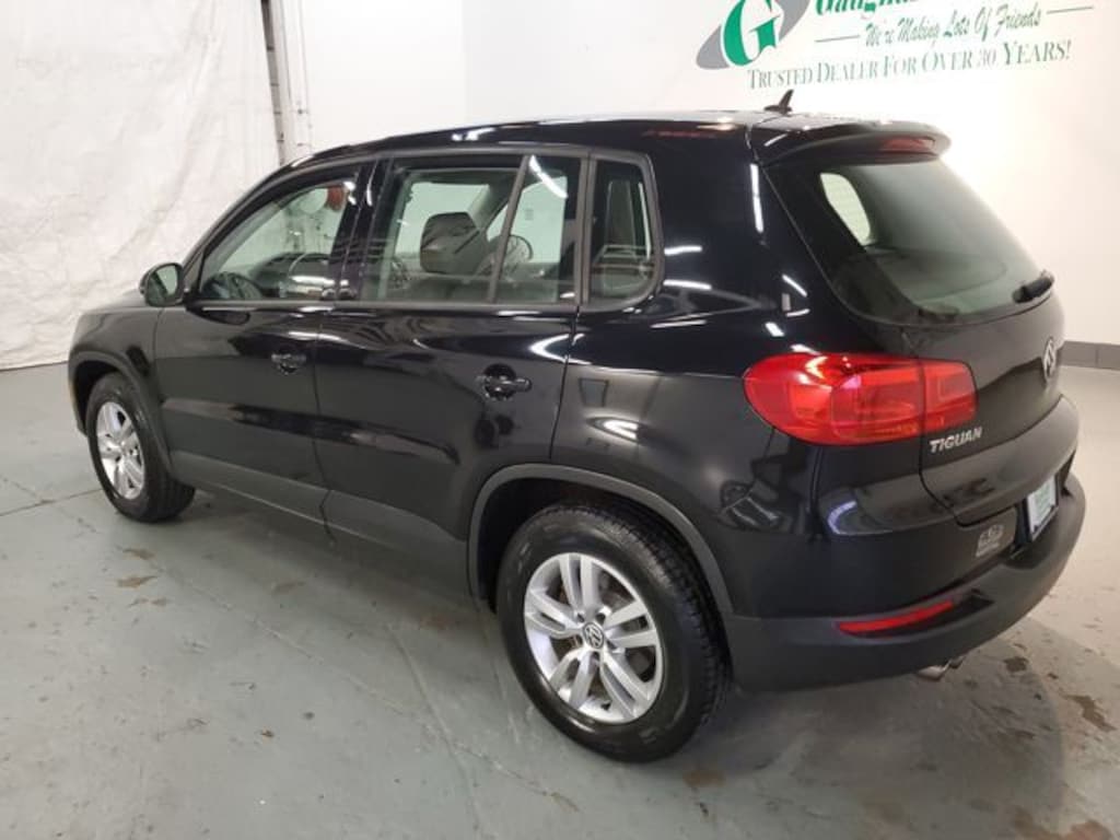 Used 2014 Volkswagen Tiguan S SUV