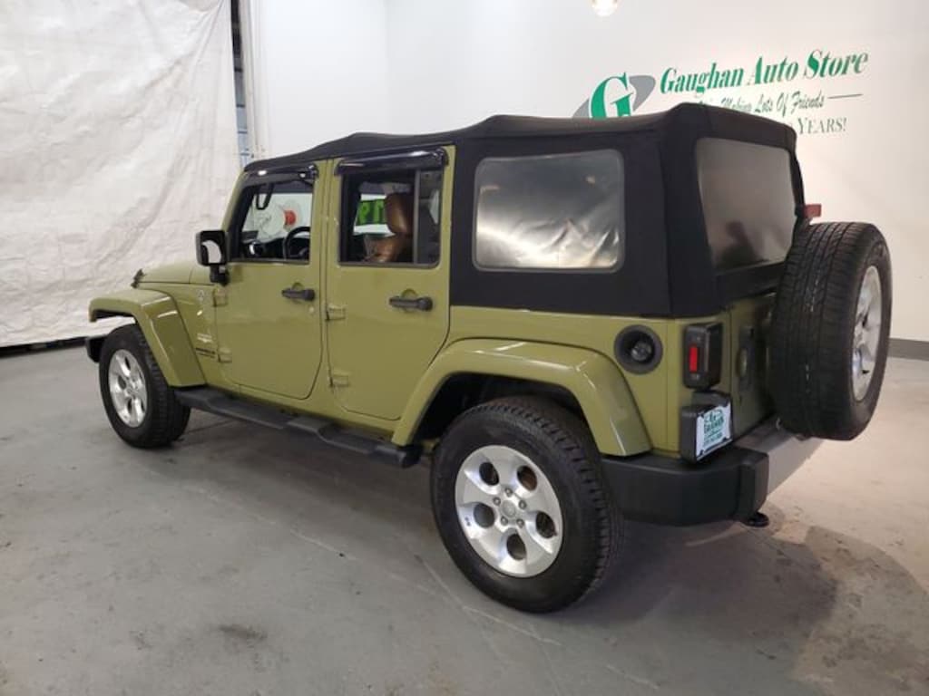 Used 2013 Jeep Wrangler Unlimited Sahara SUV