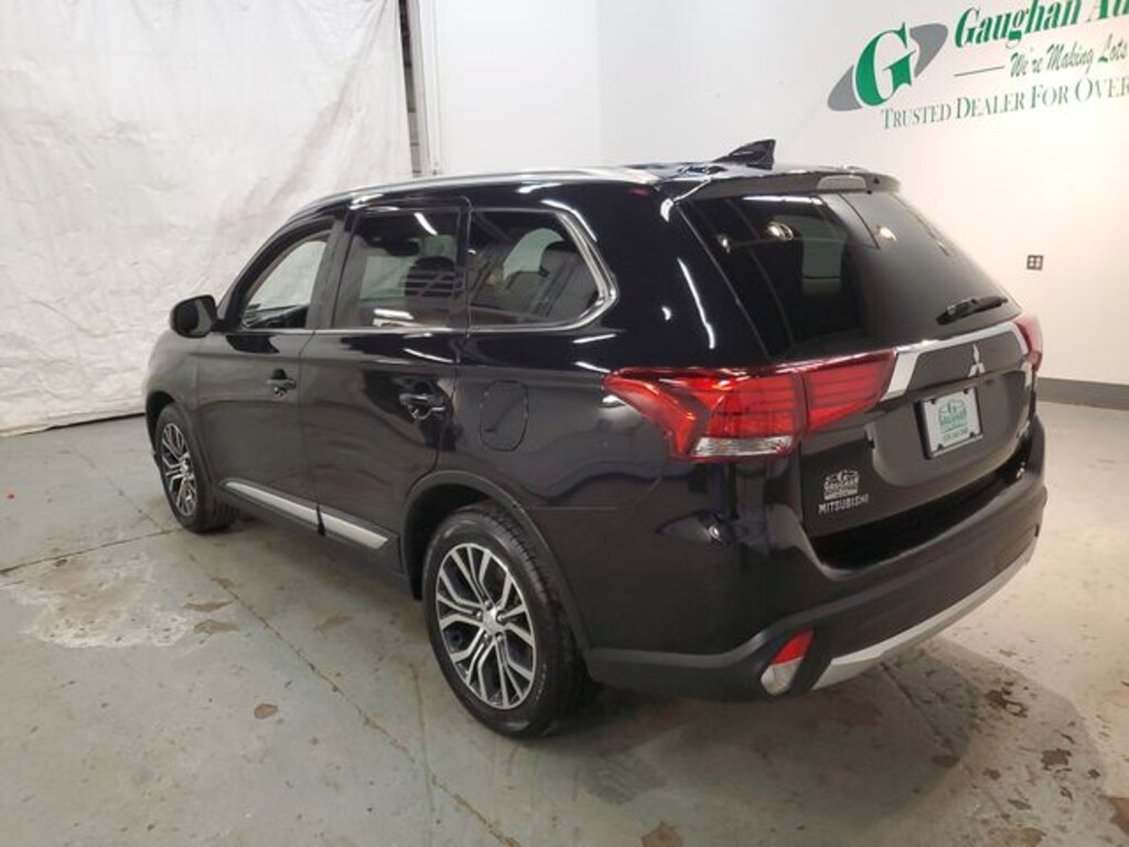 Used 2018 Mitsubishi Outlander SEL CUV